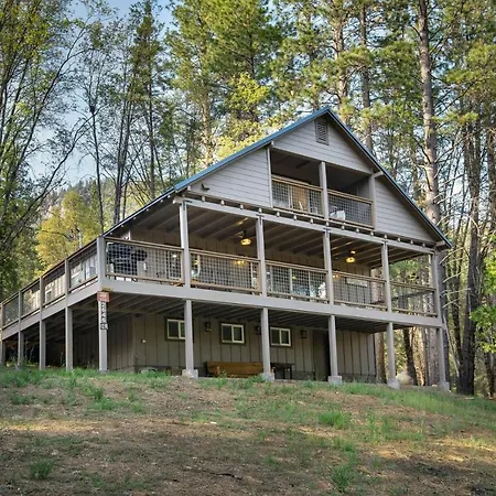 12R Hilltop Haven